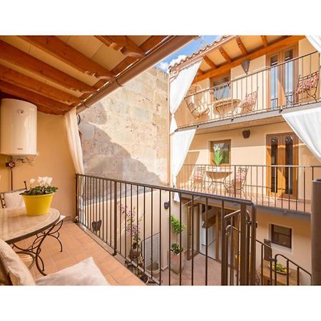 Boutique Hostal "Born53" Im Stadtkern Von Llucmajor, Mallorca Aparthotel Llucmajor  Luaran gambar