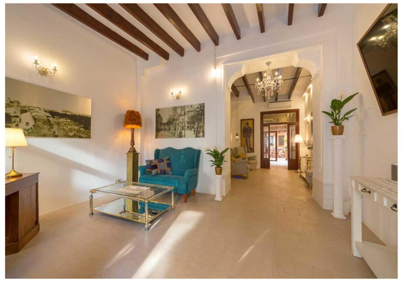 Boutique Hostal "Born53" Im Stadtkern Von Llucmajor, Mallorca Aparthotel Llucmajor  Luaran gambar
